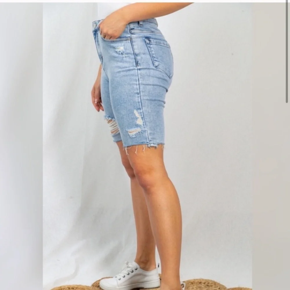 Plus Size Light Wash Distressed Bermuda Denim Shorts – High Rise, Super Stretchy